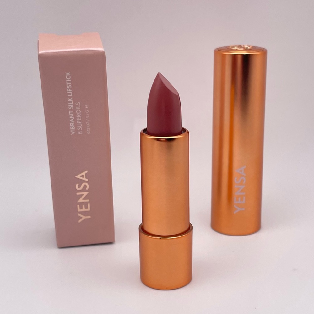 YENSA | “Soulful” | Vibrant Silk Hydrating Lipstick (Brand New!) 💘